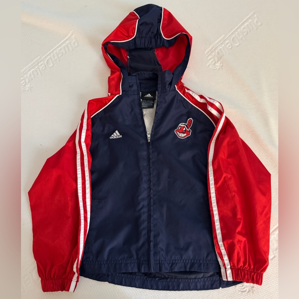Cleveland Indians (Guardians) light zip up hoodie jacket - kids